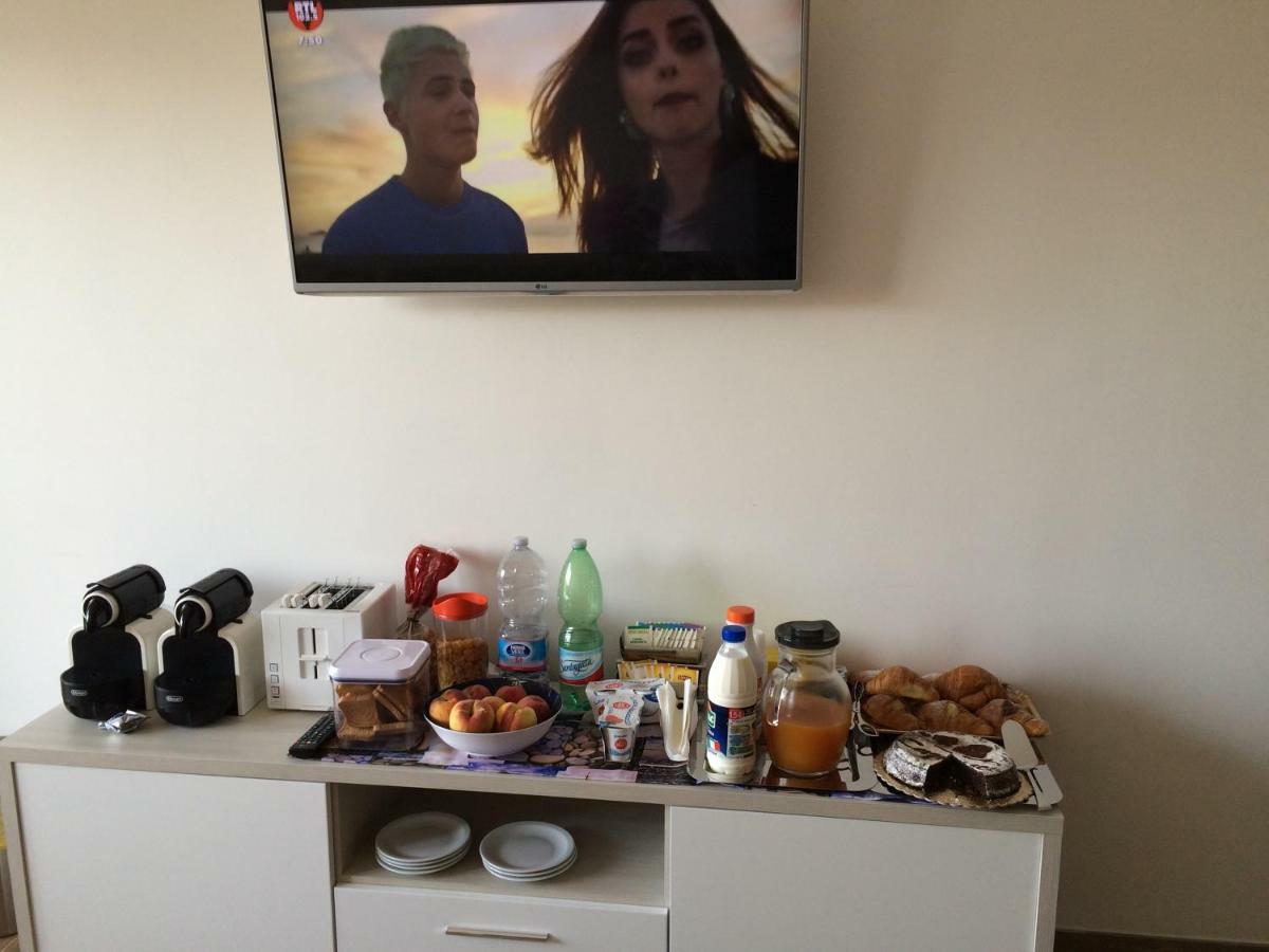 B&B Lineablu Formia Luaran gambar