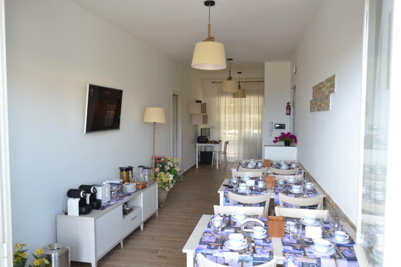 B&B Lineablu Formia Luaran gambar