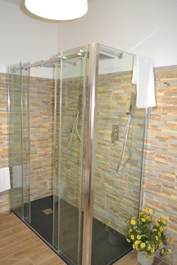 B&B Lineablu Formia Luaran gambar